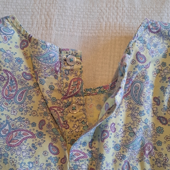 Hanna Andersson girls size 120 or 6-7 light floral dress, muted colors - Picture 3 of 6